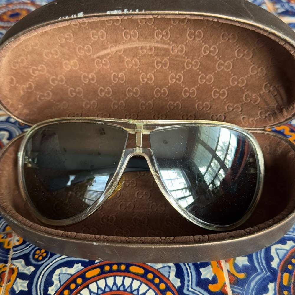 Gucci Aviator Style Sunglasses
